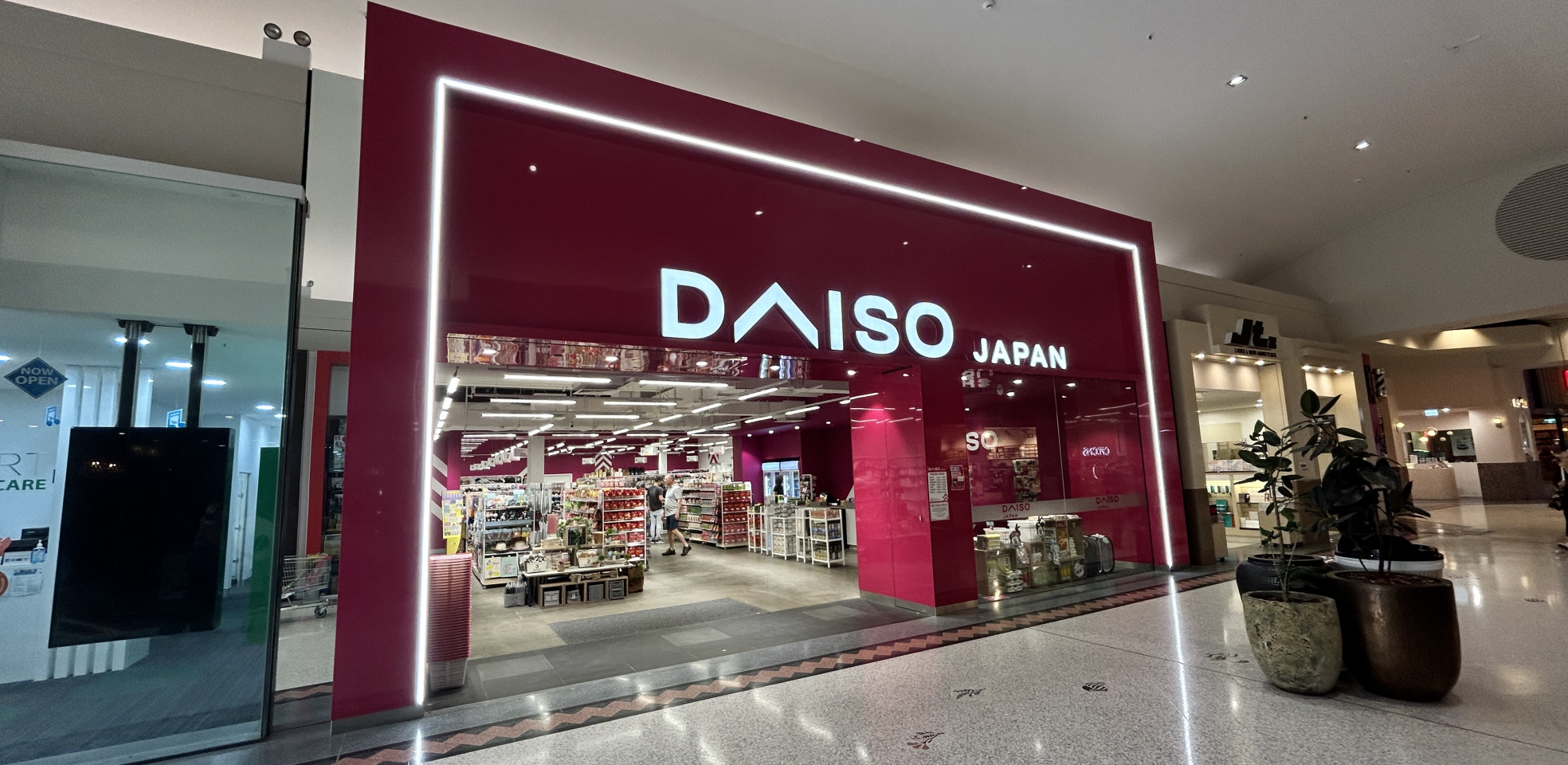 Daiso 1968x960.png